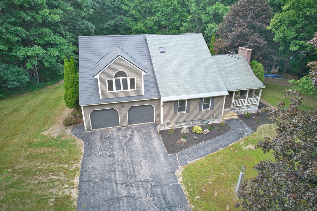 Photo of 14 Brown Hill Road, Bow, NH 03304 (MLS # 5102530)