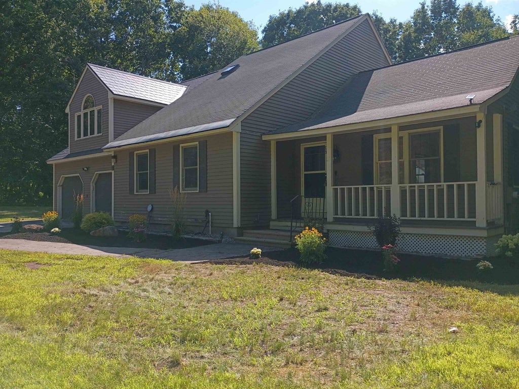 Photo of 14 Brown Hill Road, Bow, NH 03304 (MLS # 5102530)