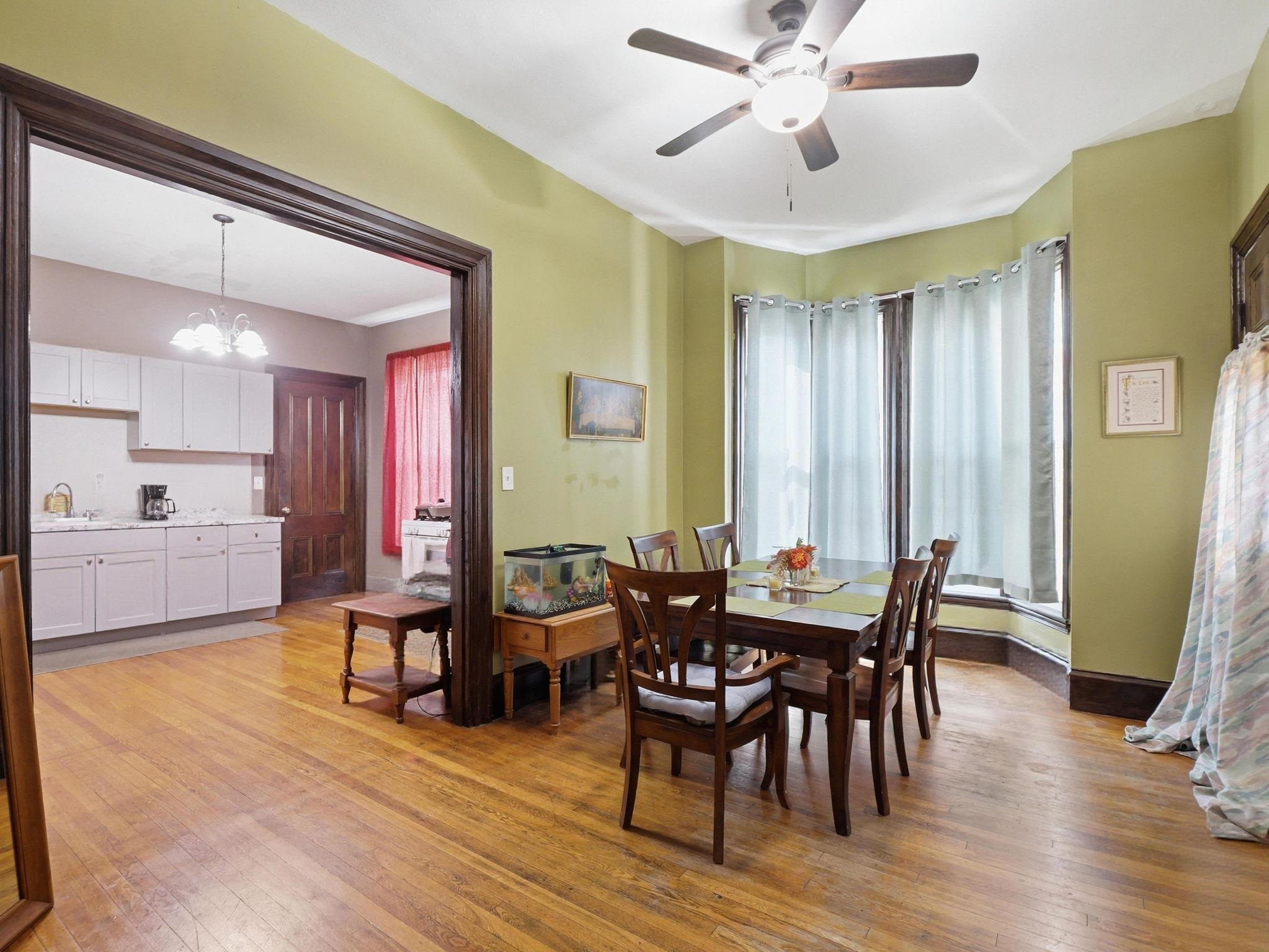 14 Mulberry Street