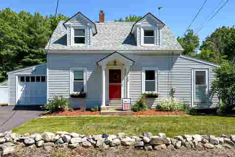 Photo of 109 Baboosic Lake Road, Merrimack, NH 03054 (MLS # 5093224)