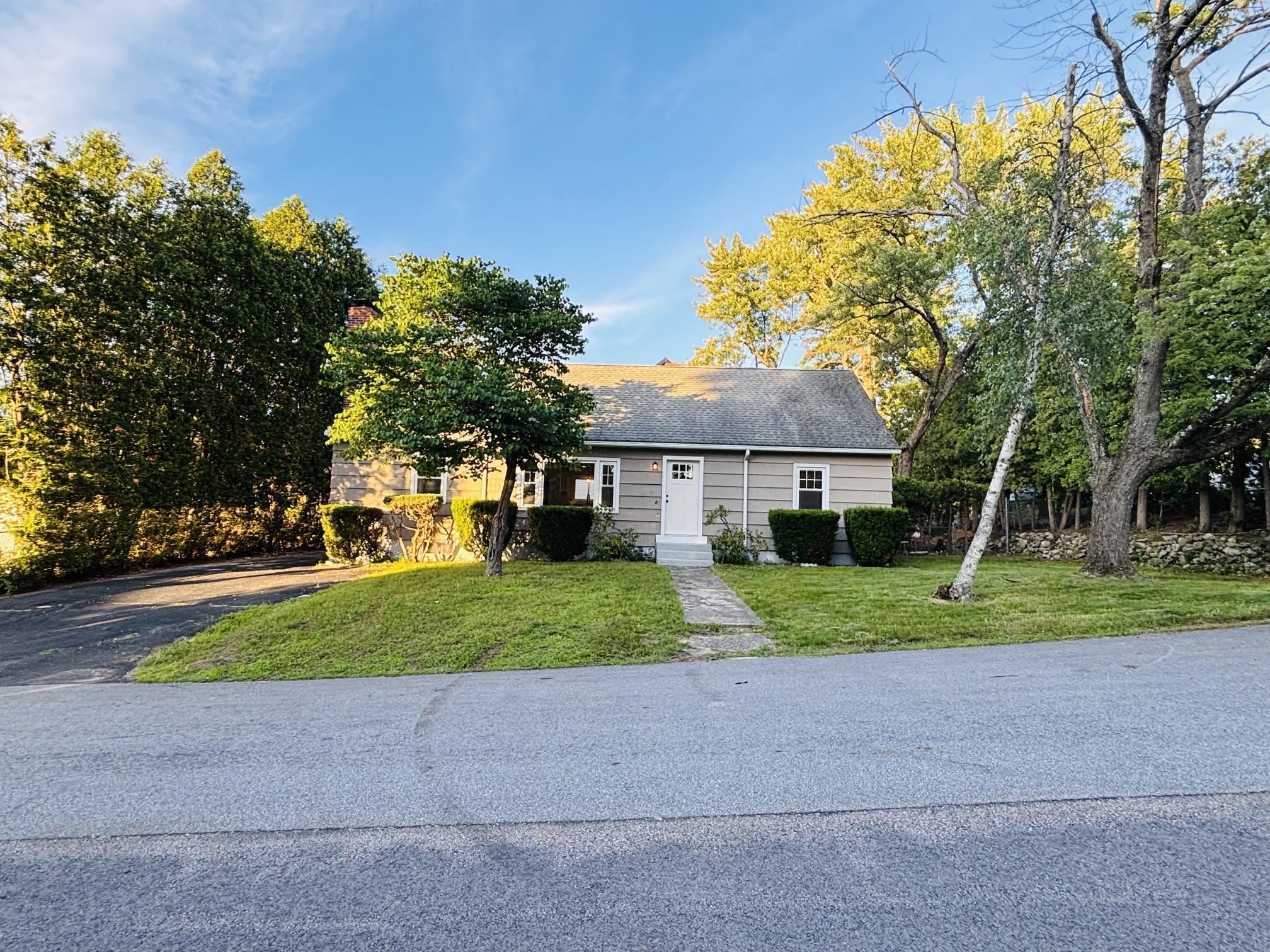 8 Cote Avenue