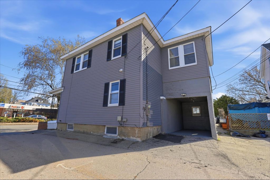 Photo of 117 Webster Street, Manchester, NH 03104 (MLS # 5085141)