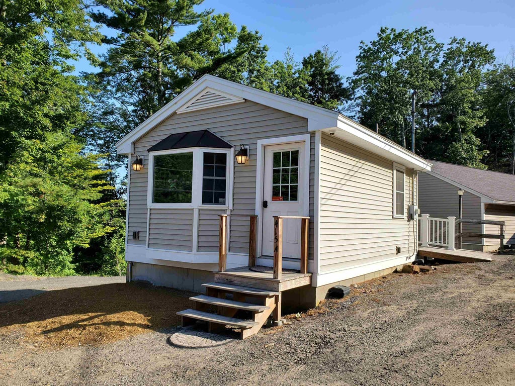 Photo of 415 Route 125, Brentwood, NH 03833 (MLS # 5110404)