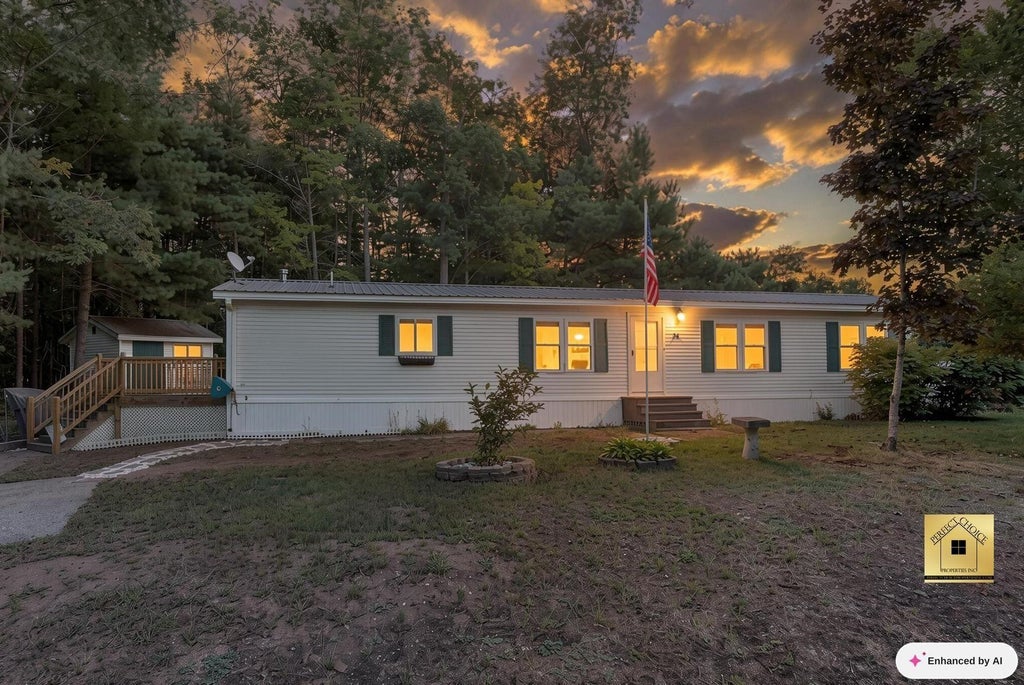Photo of 34 Willow Terrace, Loudon, NH 03307 (MLS # 5107680)