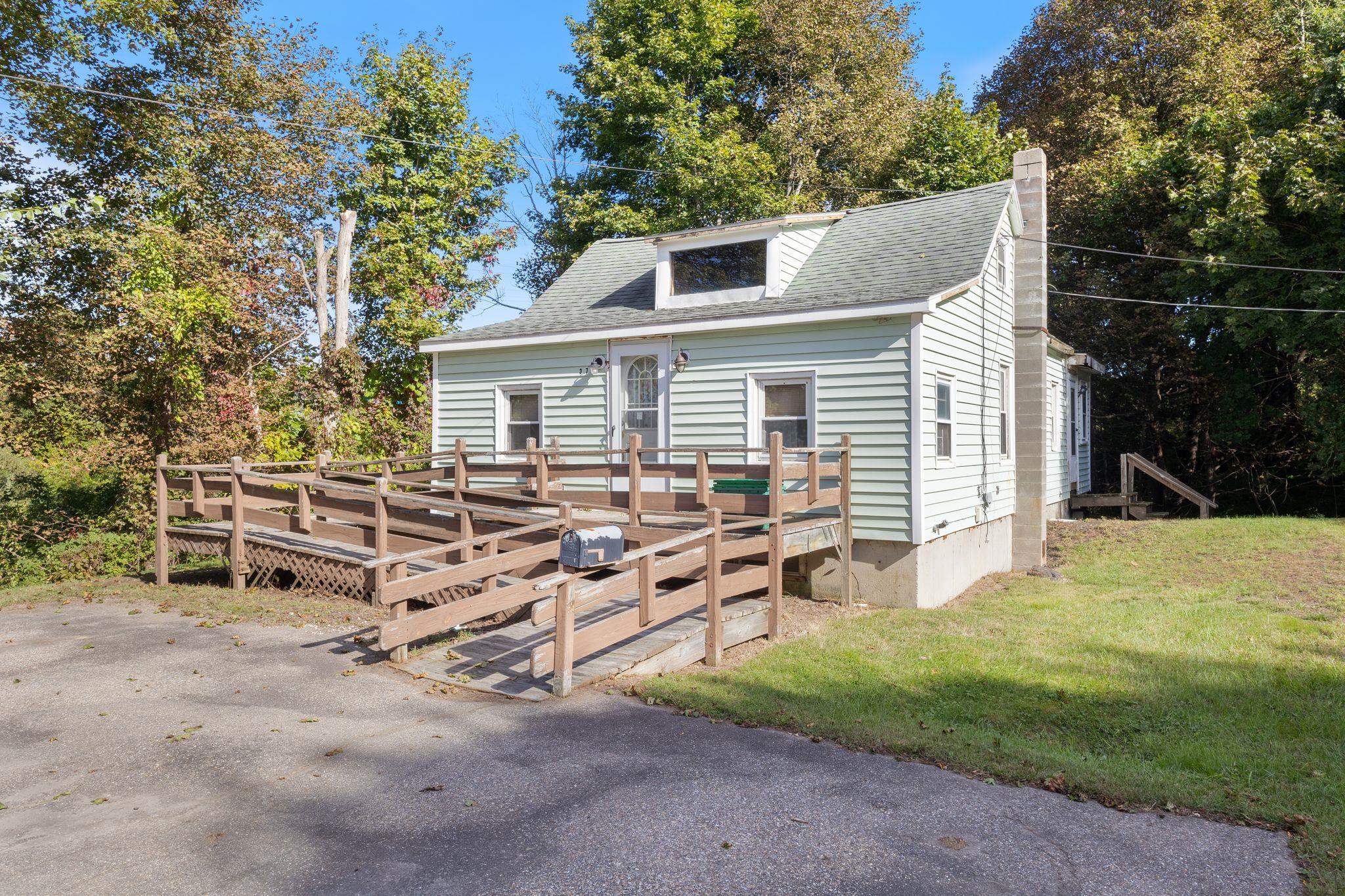 374 Kearsarge Way