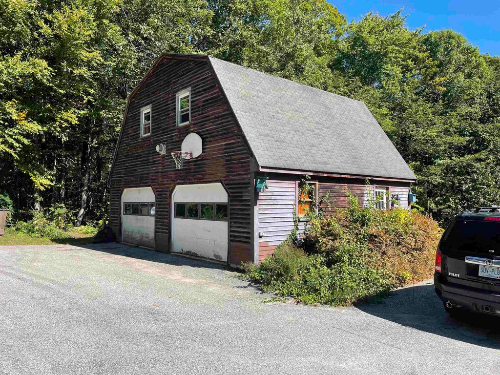 Photo of 89 Stowe Mountain Road, Hillsborough, NH 03244 (MLS # 5109762)
