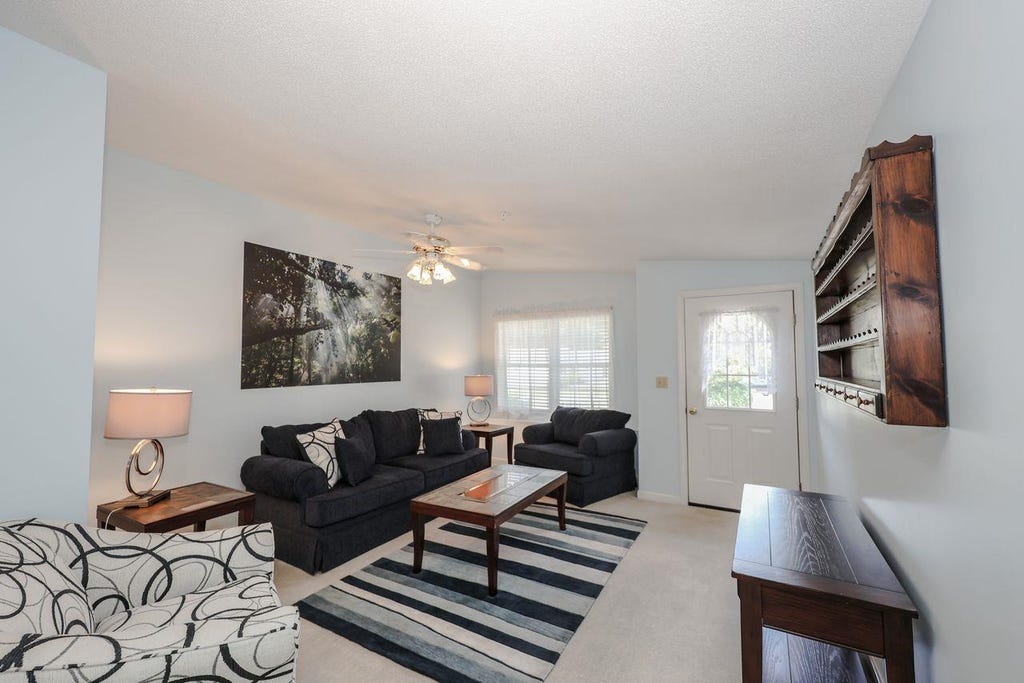 Photo of 8 Rainbow Drive, Londonderry, NH 03053 (MLS # 5104807)