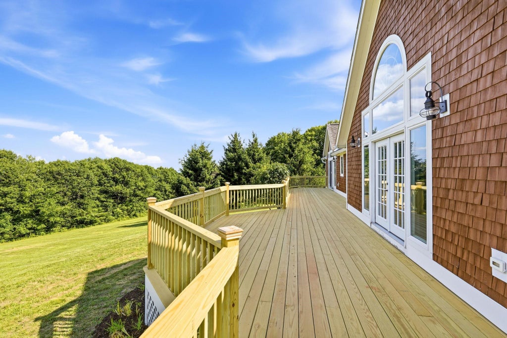 Photo of 1130 Bible Hill Road, Francestown, NH 03043 (MLS # 5102613)