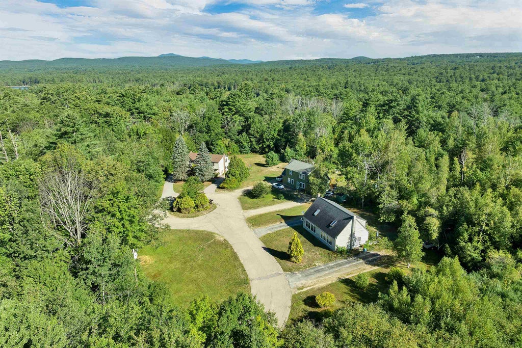 Photo of 35 Ryefield Terrace, Wolfeboro, NH 03894 (MLS # 5107407)