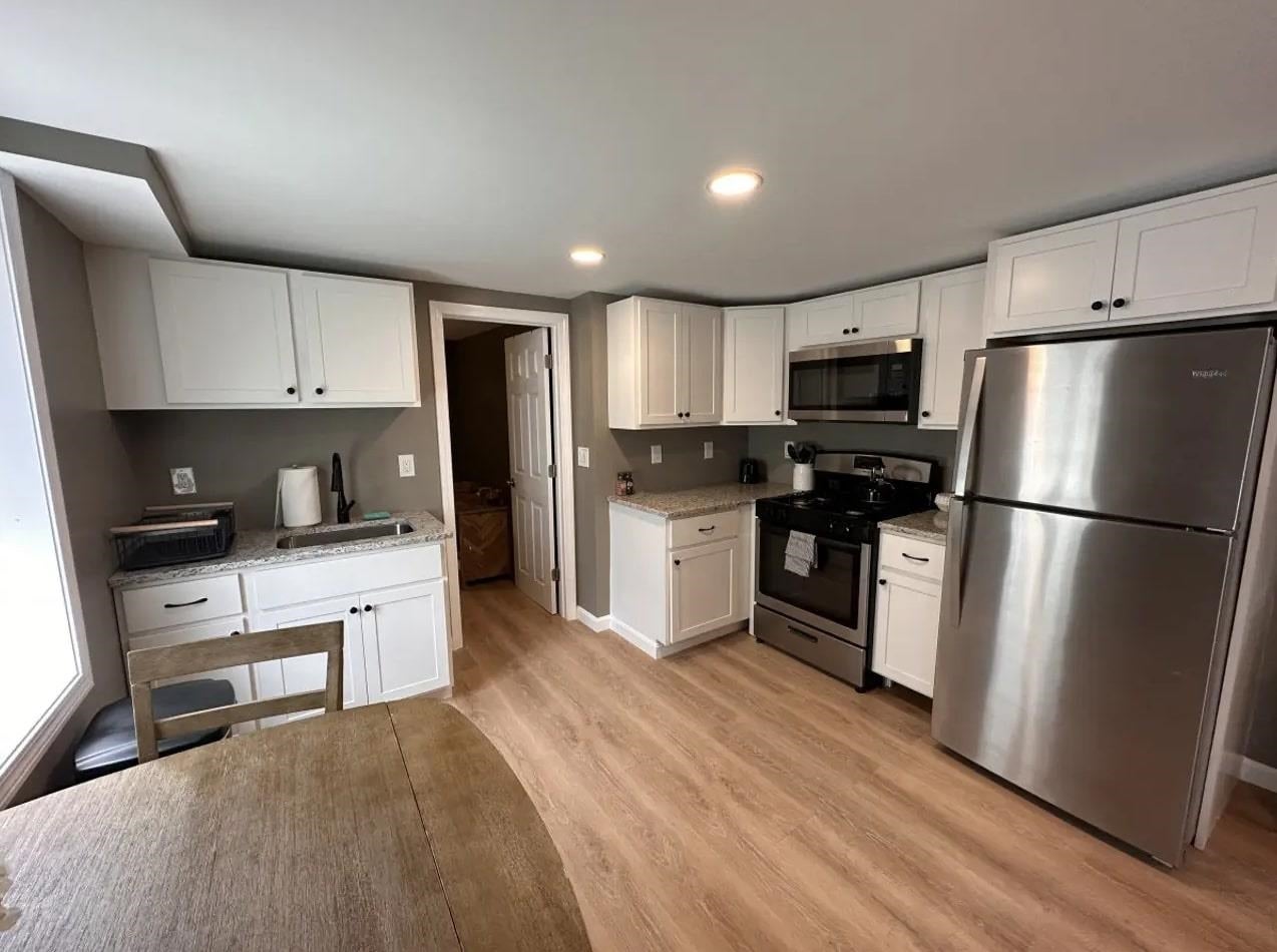 301 Portsmouth Avenue 3