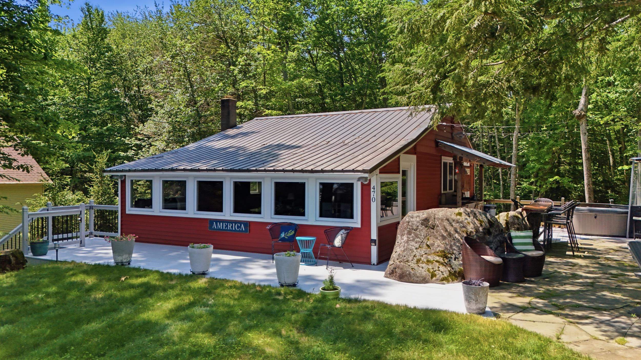 470 Mica Point Road