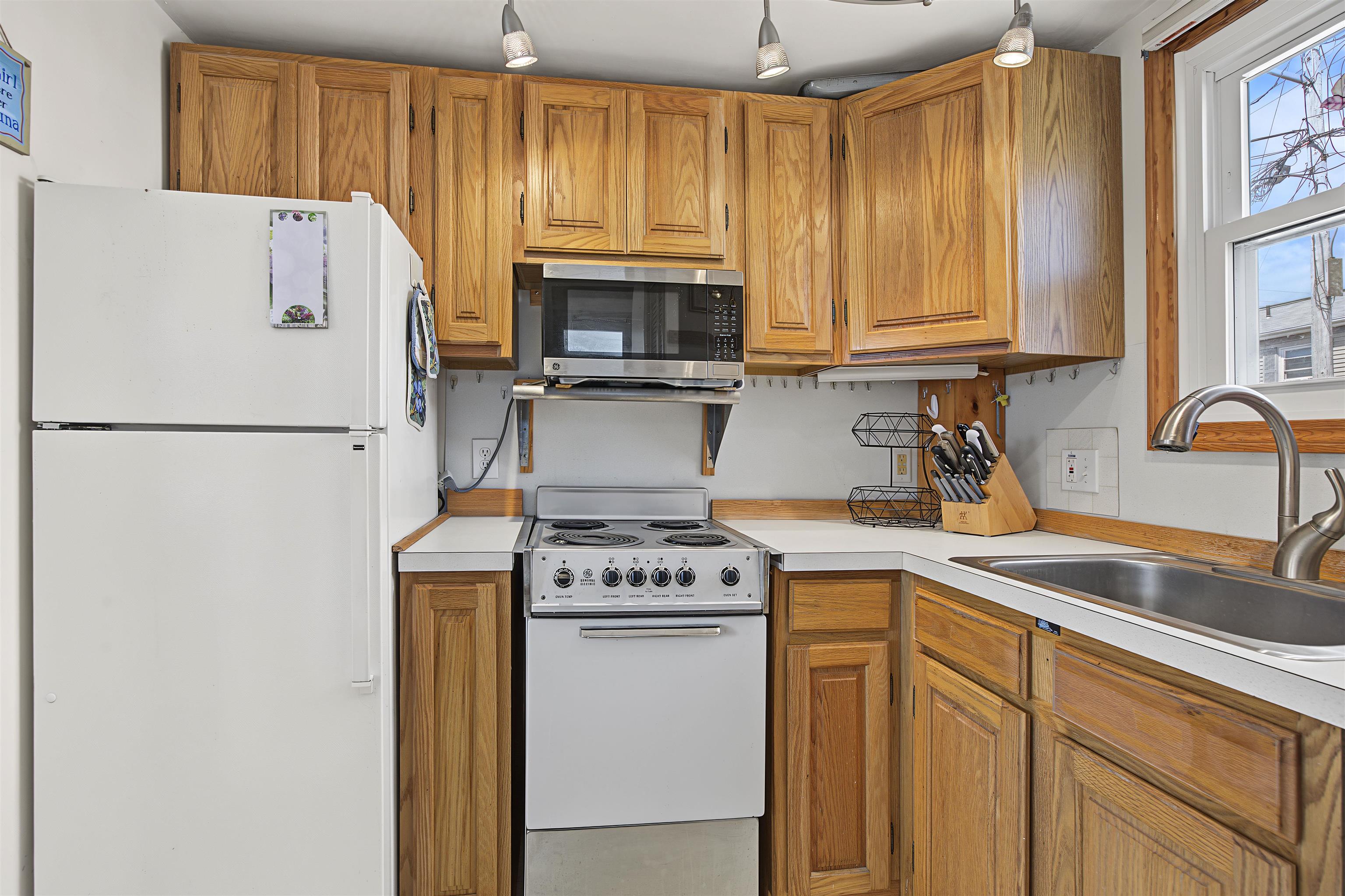 66 Kings Highway 6