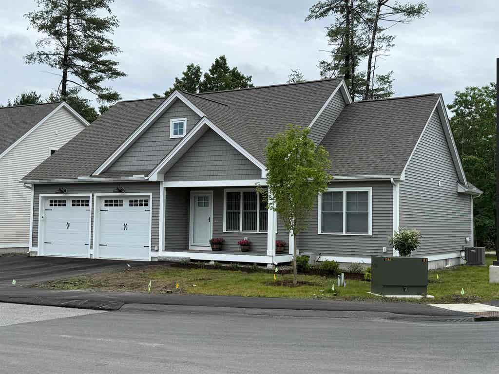 Photo of 21 Wilderness Drive, Nashua, NH 03062 (MLS # 5100956)