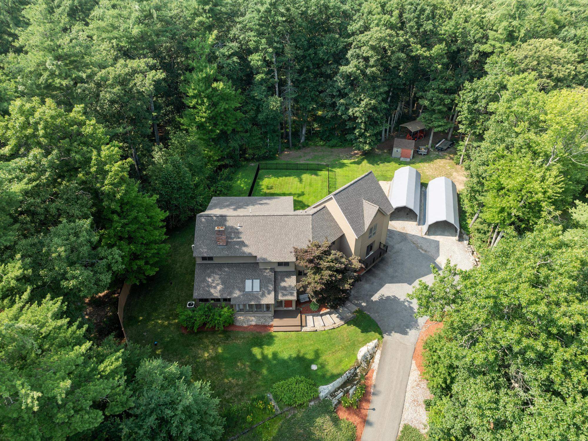 18 Windsor Boulevard