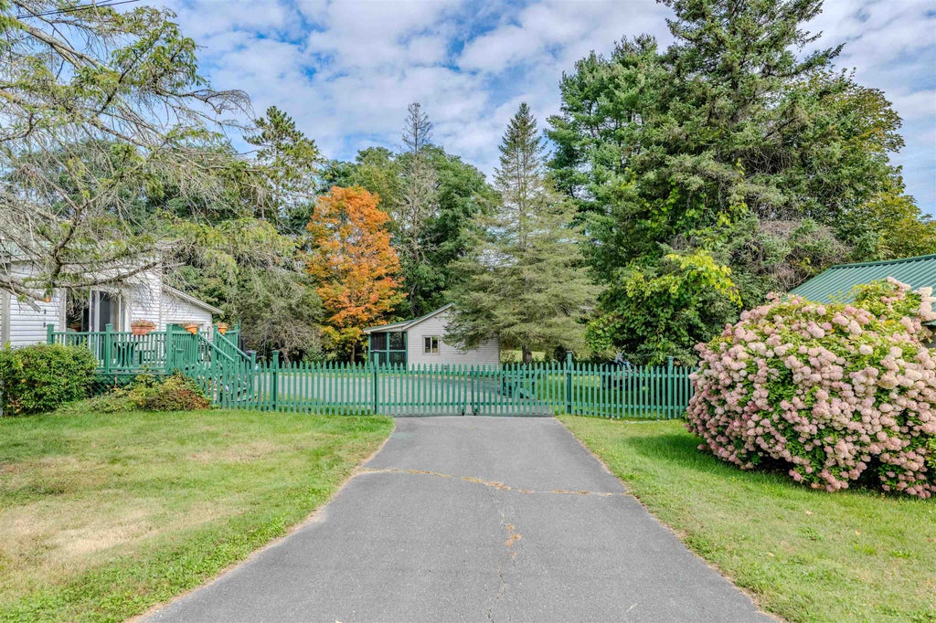 Photo of 279 Plains Road, Monroe, NH 03771 (MLS # 5110608)
