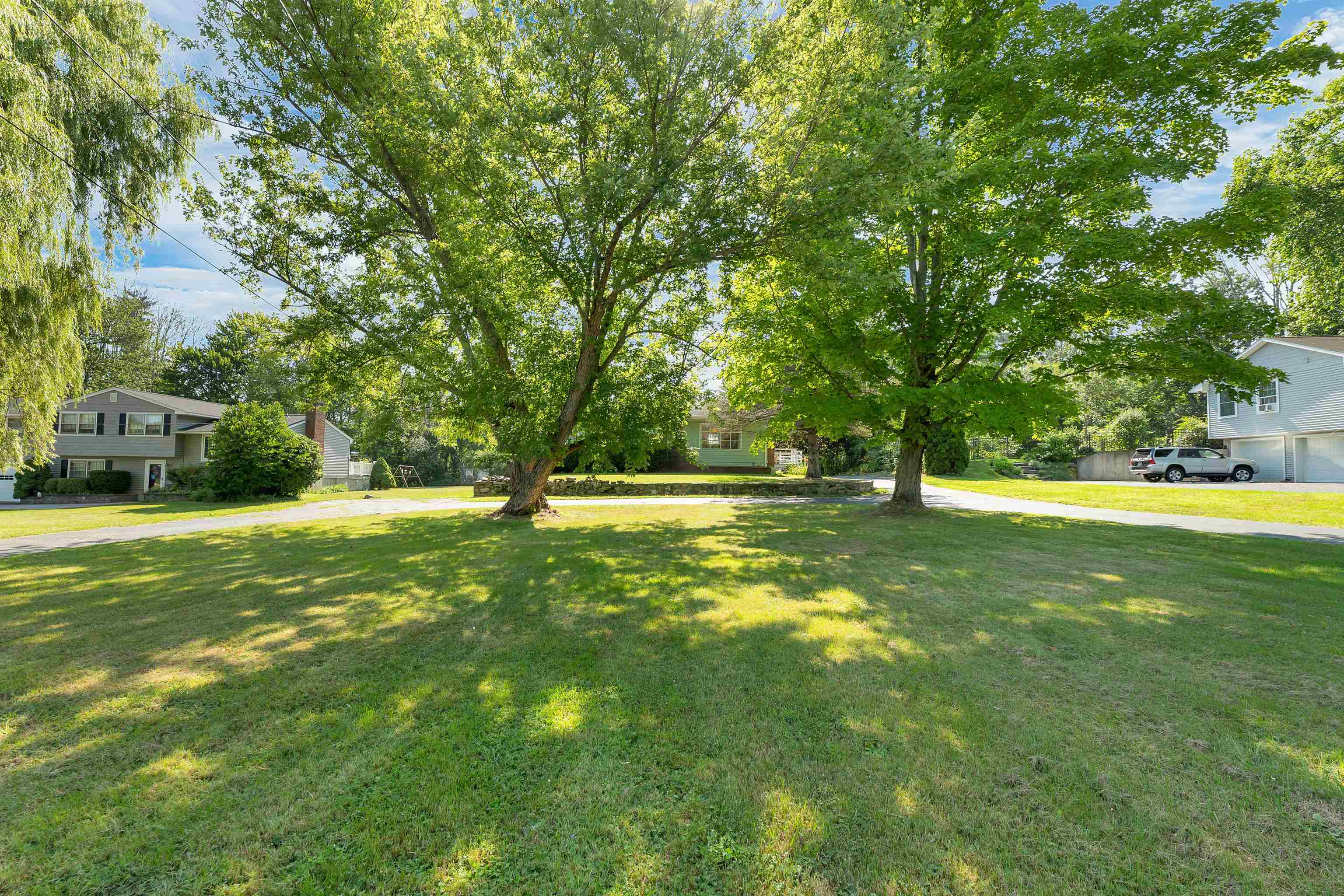 15 Tuttle Lane
