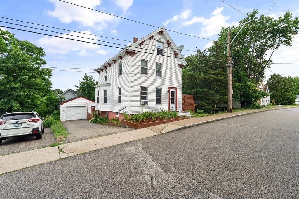 49 Mount Auburn Street