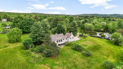 Photo of 532 Pine Hill Road, Hollis, NH 03049 (MLS # 5091003)