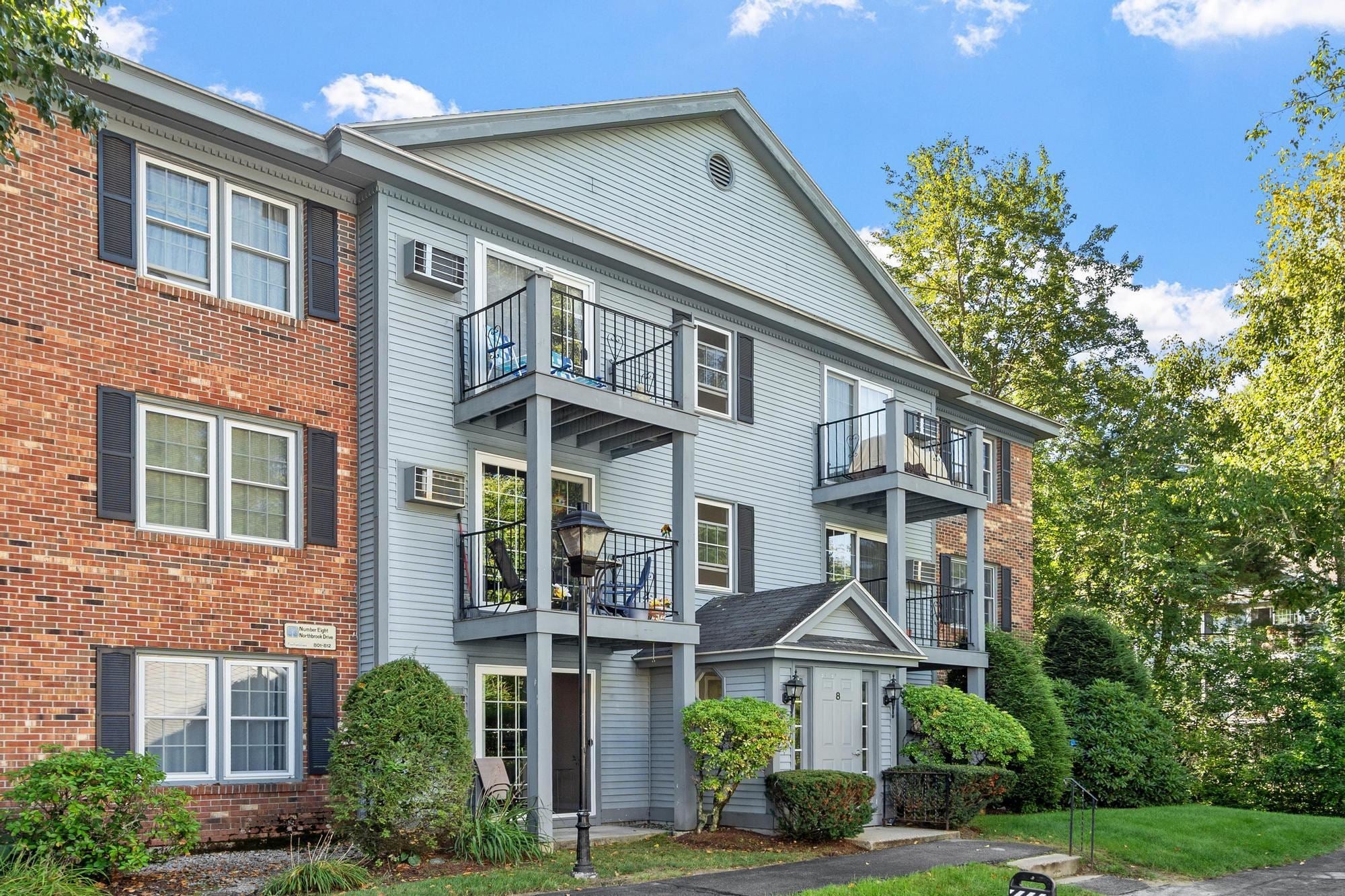 8 Northbrook Drive 803