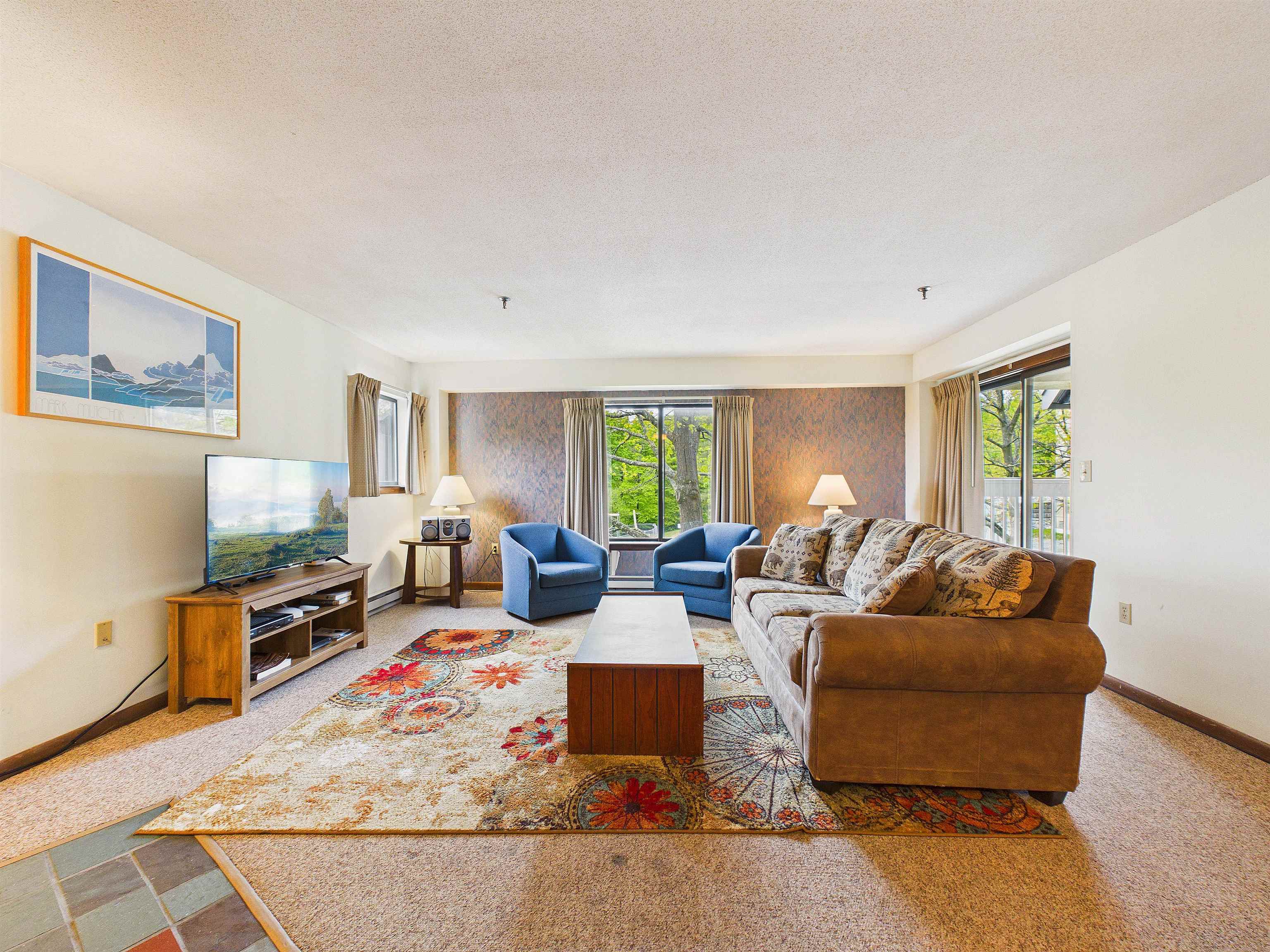 133 East Mountain Road 3B07