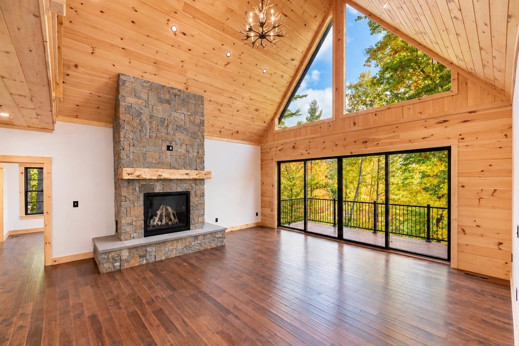 Photo of 46 Highland Pointe Drive, Thornton, NH 03223 (MLS # 5114248)