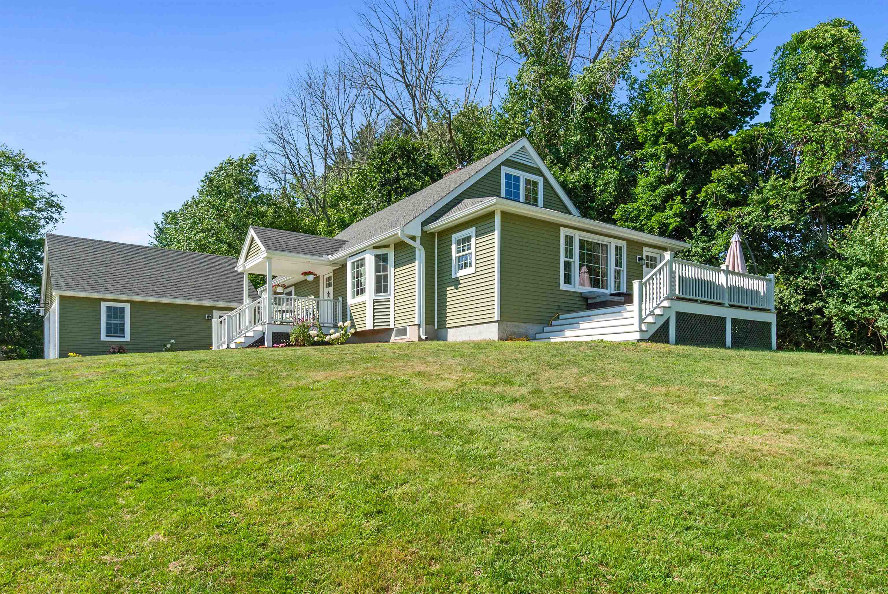 25 Old Lakeview Terrace