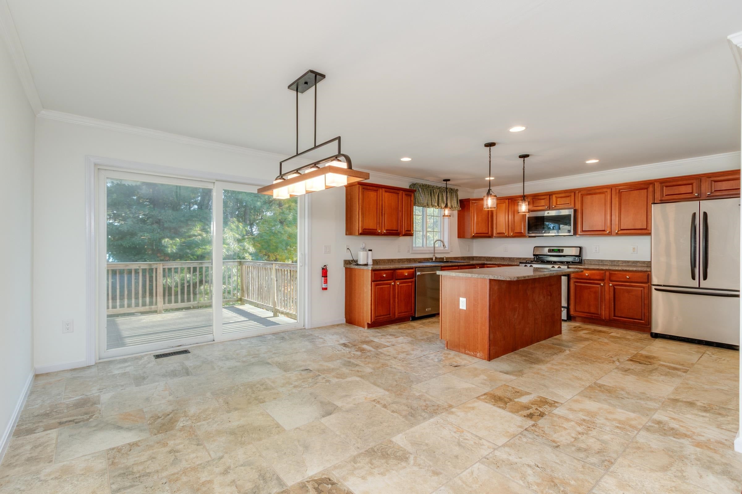 11 Canterberry Court B