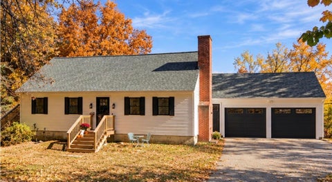 Photo of 42 Musquash Road, Hudson, NH 03051 (MLS # 5116211)