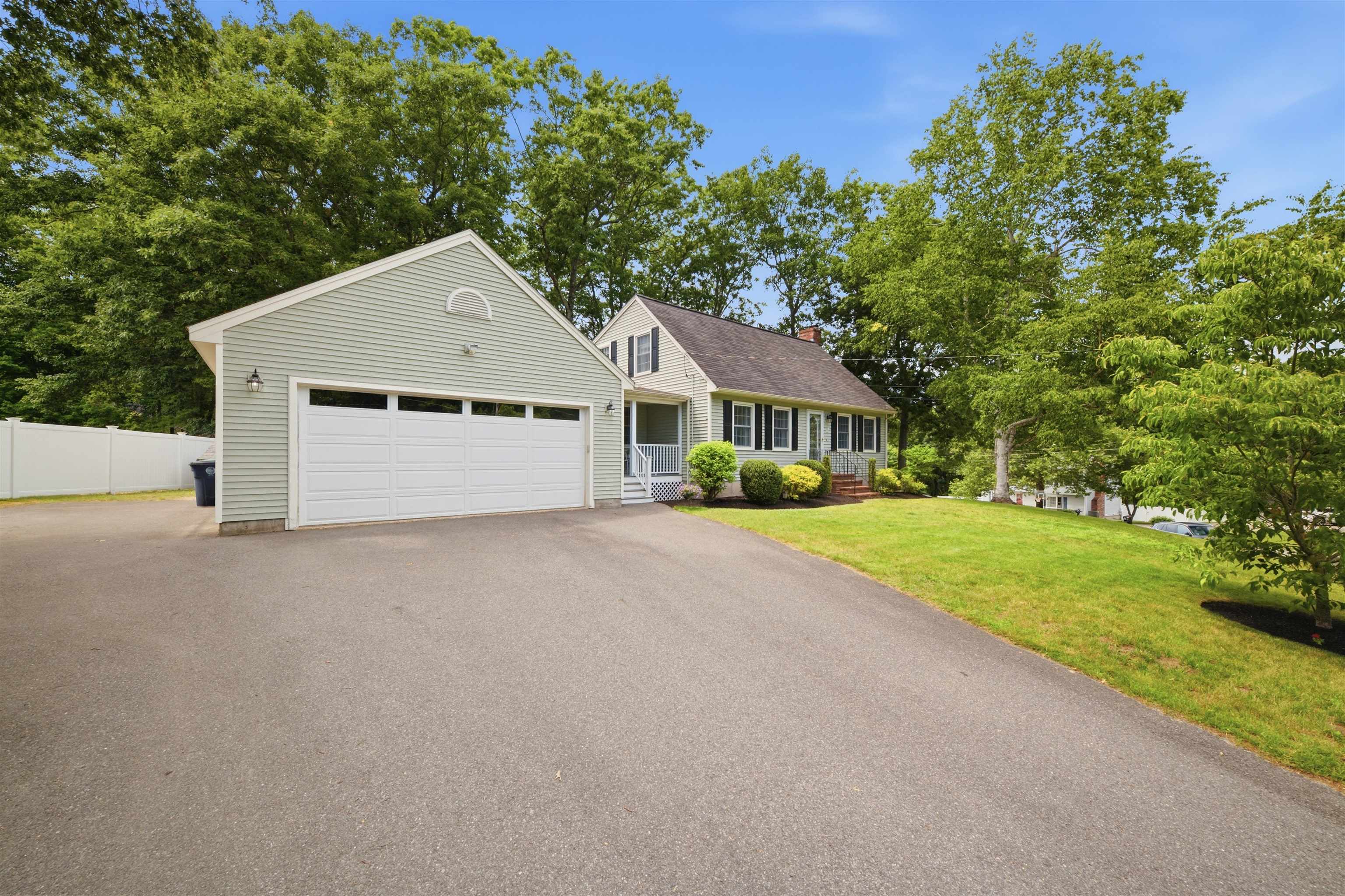 14 MacDonald Drive