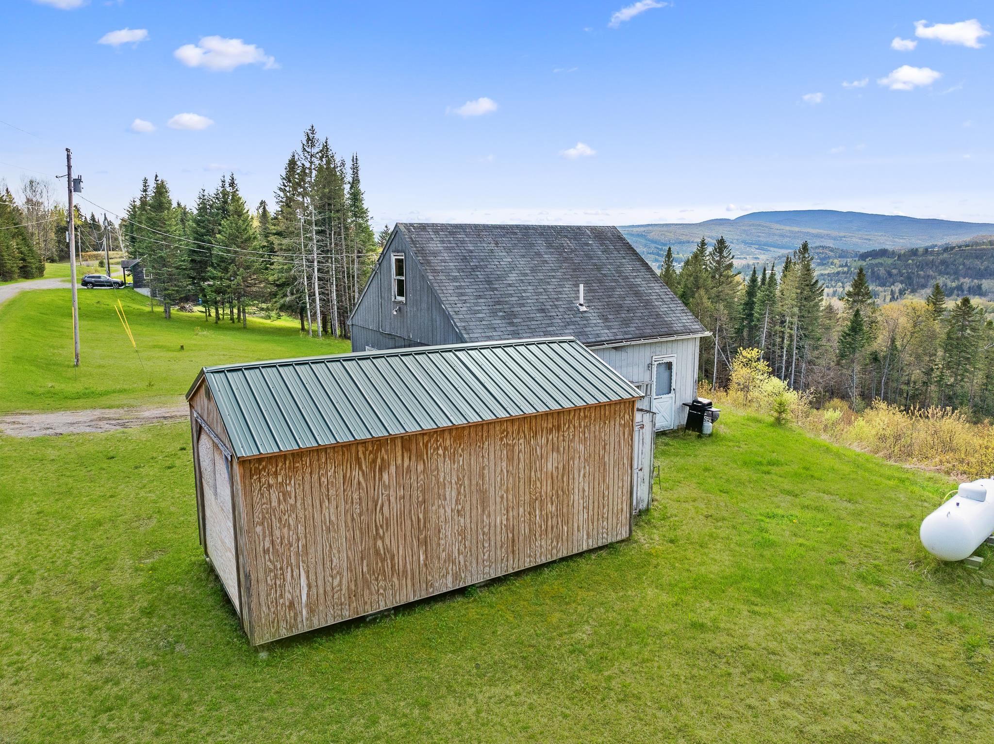 131 Daniel Beard Road