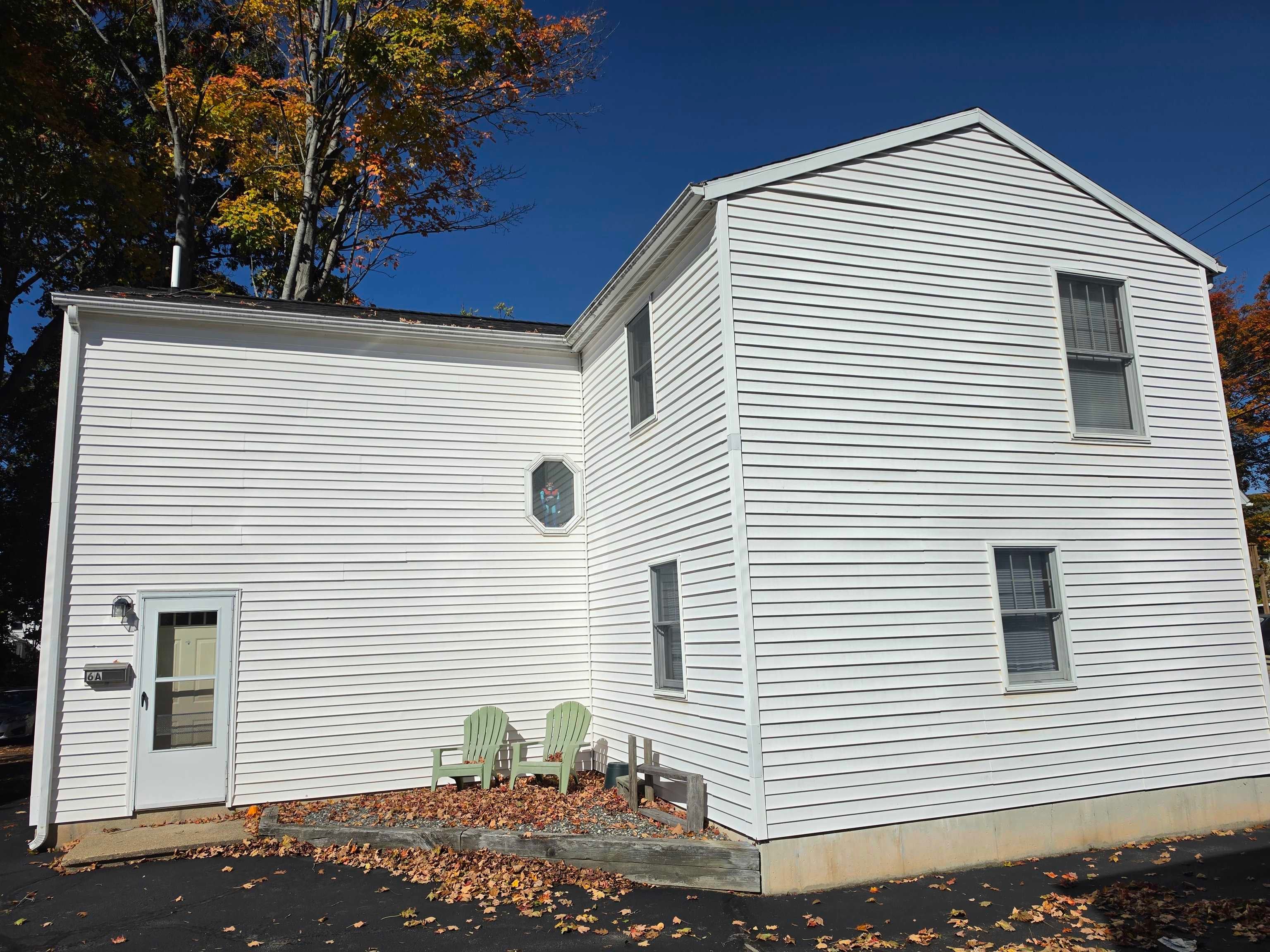 6 Saint John Street