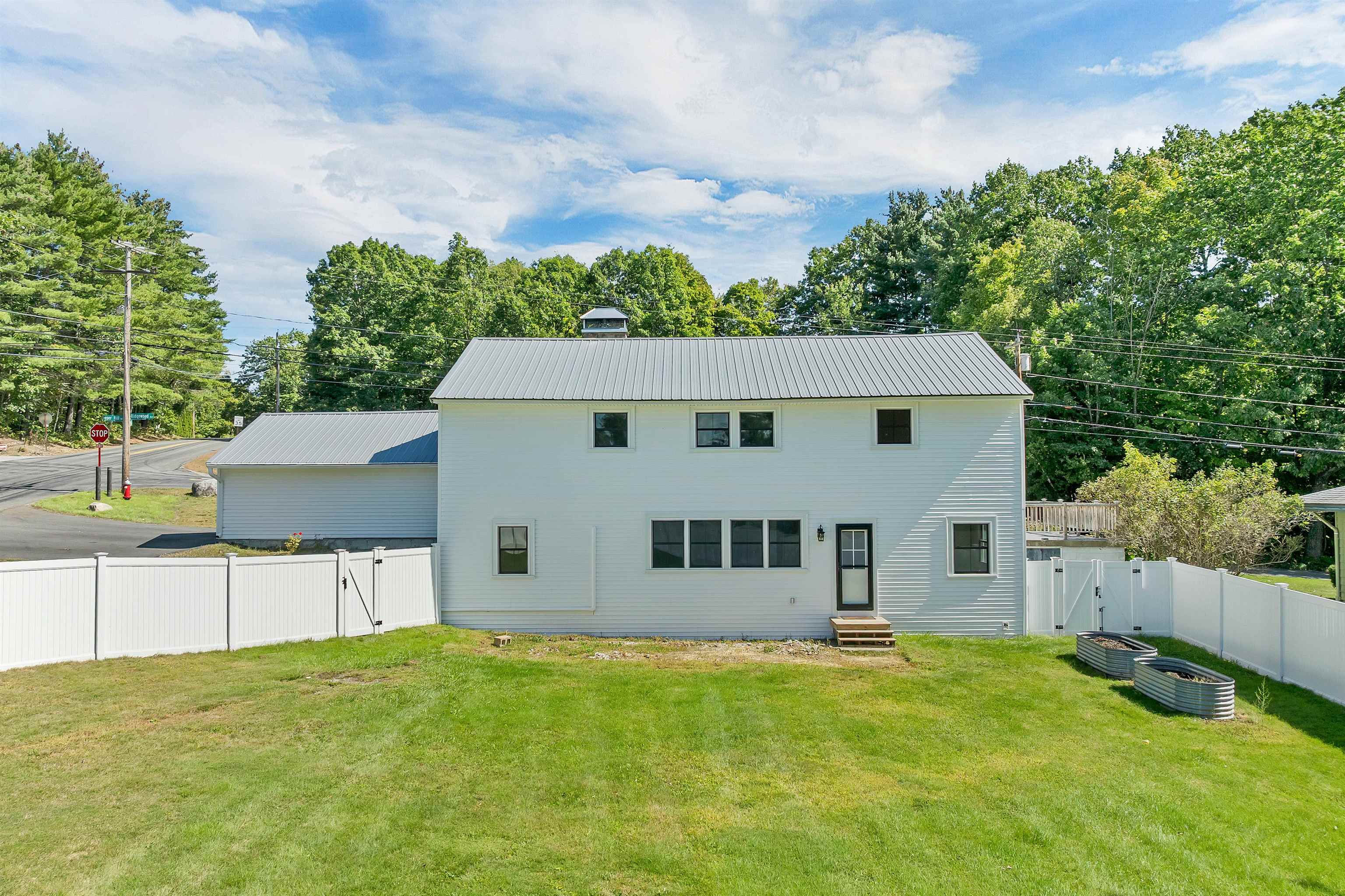 76 Ridgewood Avenue