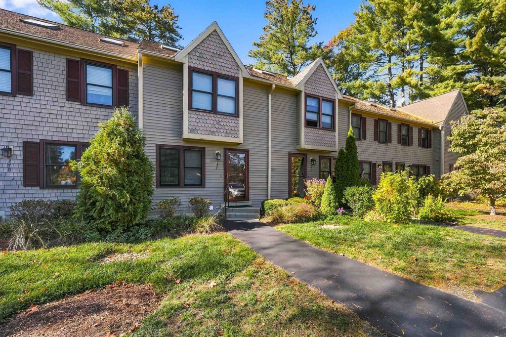 Photo of 152 Bartemus Trail #Unit 72, Nashua, NH 03063 (MLS # 5114335)