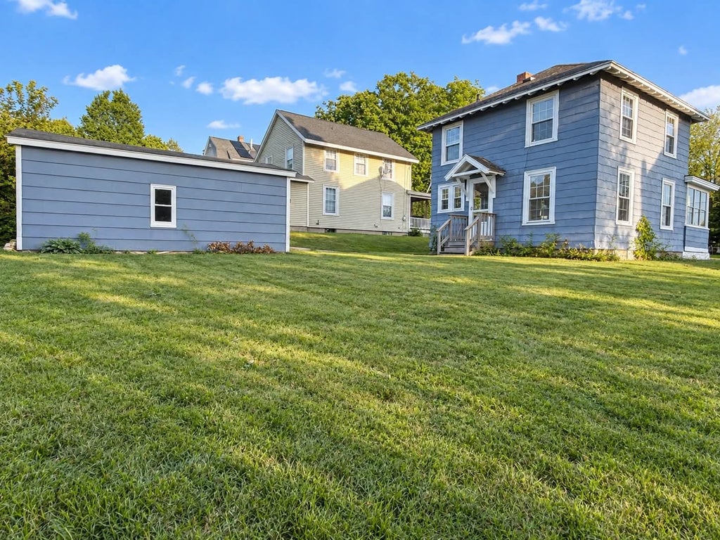 Photo of 15 Whitten Street, Allenstown, NH 03275 (MLS # 5110436)