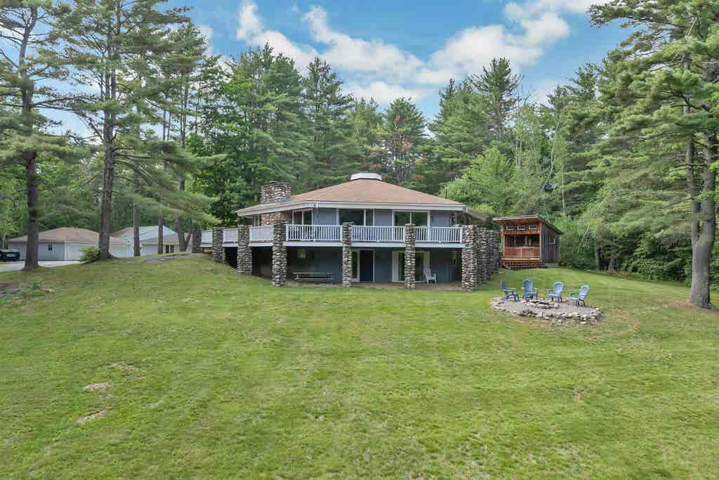 Photo of 71 Winona Road, Meredith, NH 03253 (MLS # 5094968)