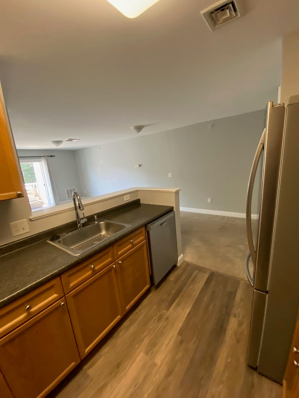 Photo of 122 Coliseum Avenue #401, Nashua, NH 03063 (MLS # 5099581)