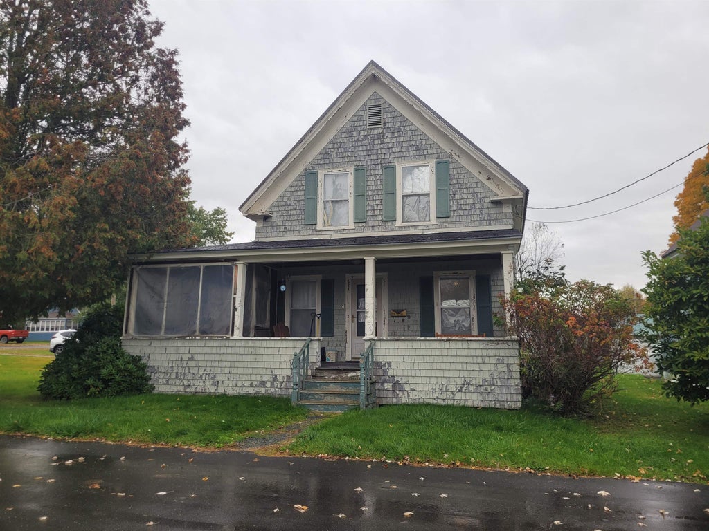 Photo of 4 Hopkinson Place, Lancaster, NH 03584 (MLS # 5112702)
