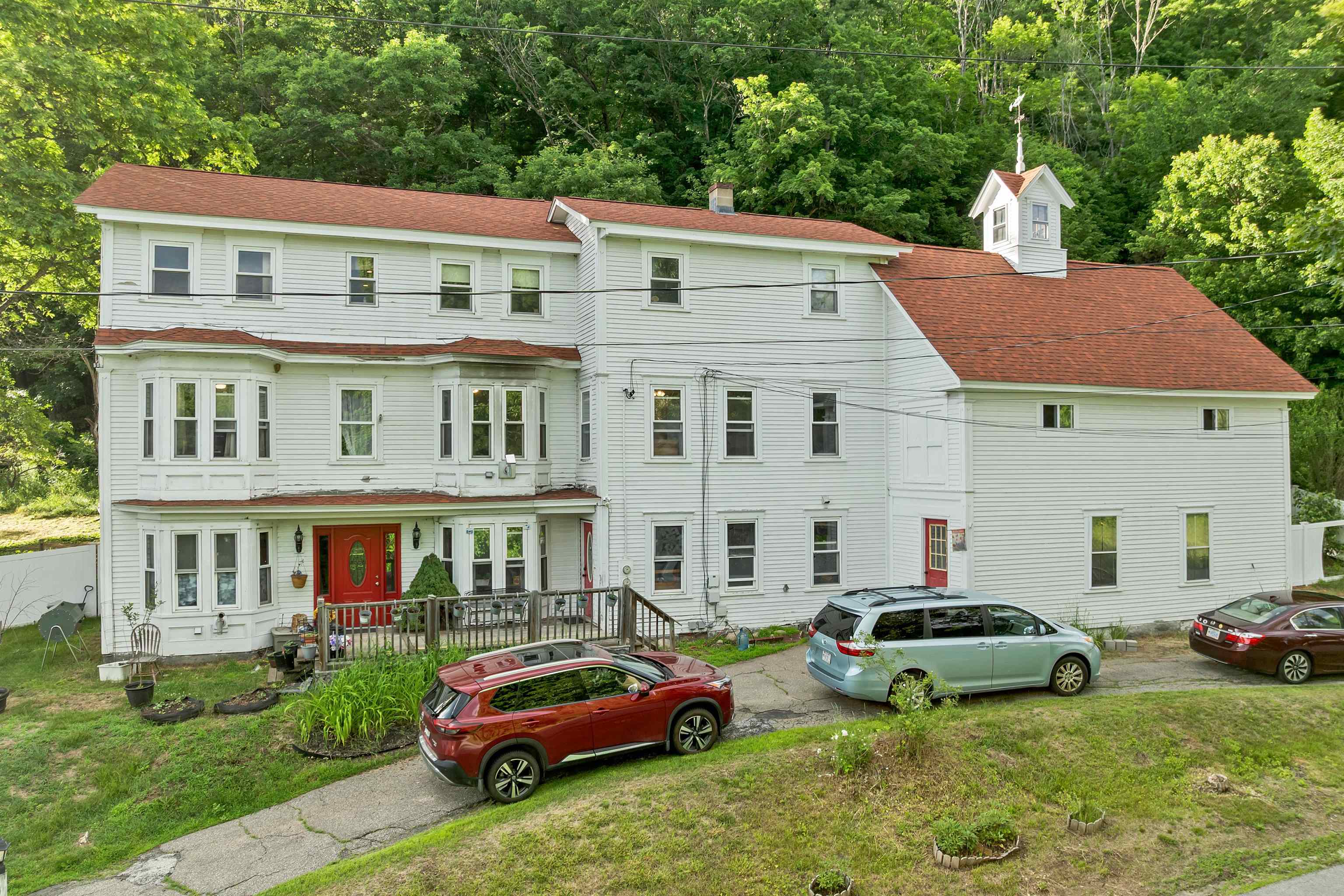 25 Cedar Street
