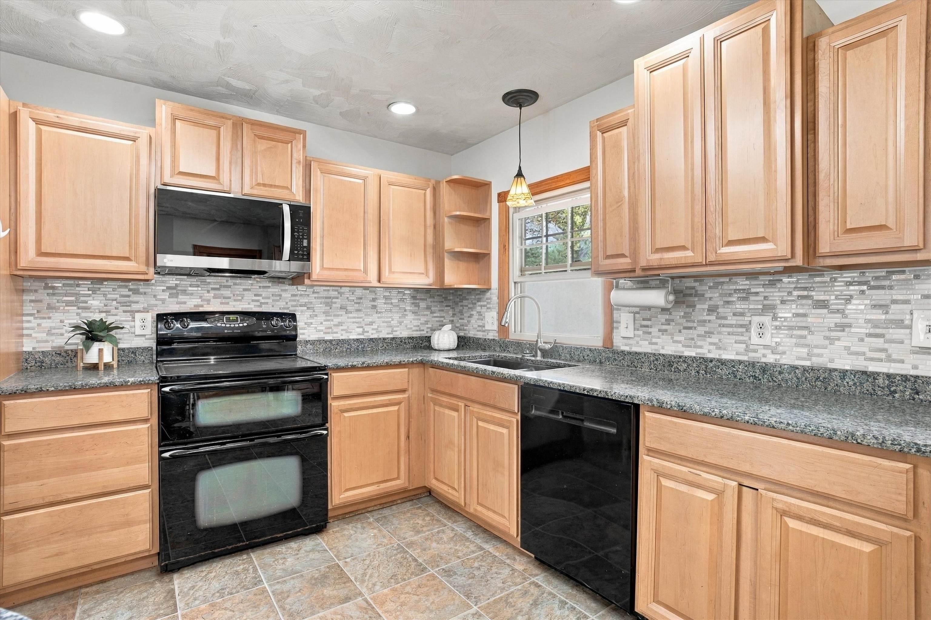8 Beauchesne Drive