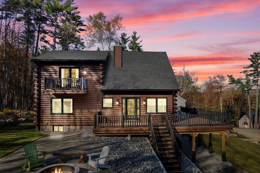 Photo of 135 Lakeside Drive, Haverhill, NH 03765 (MLS # 5113315)