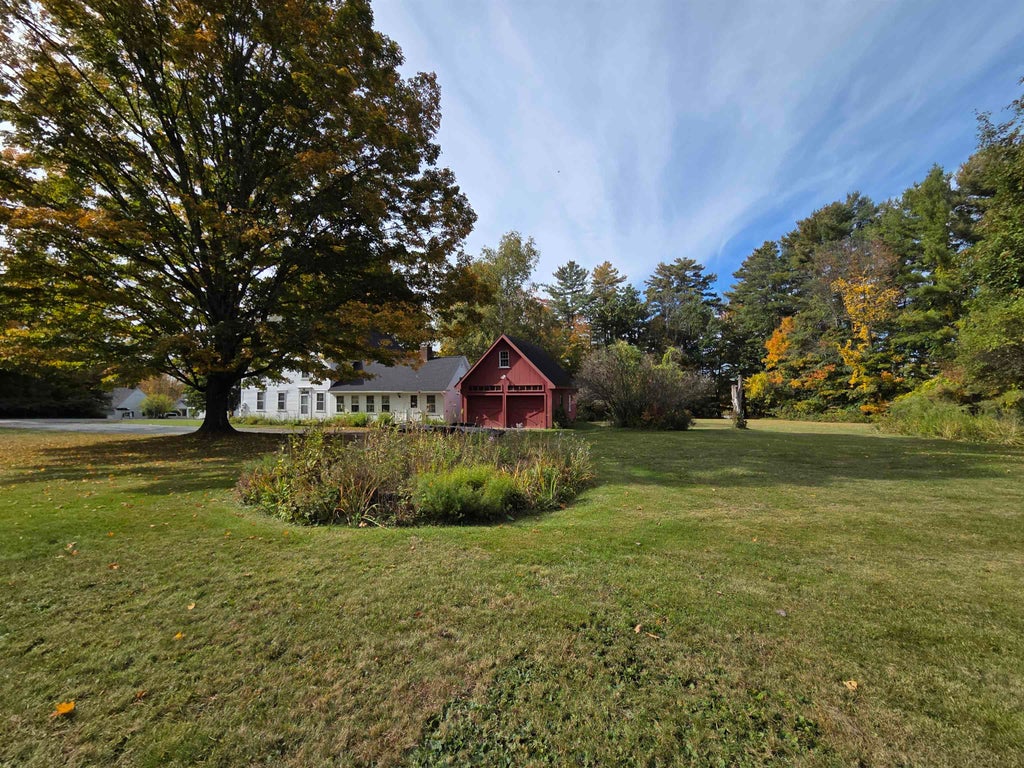Photo of 372 Canaan Street, Canaan, NH 03741 (MLS # 5095284)