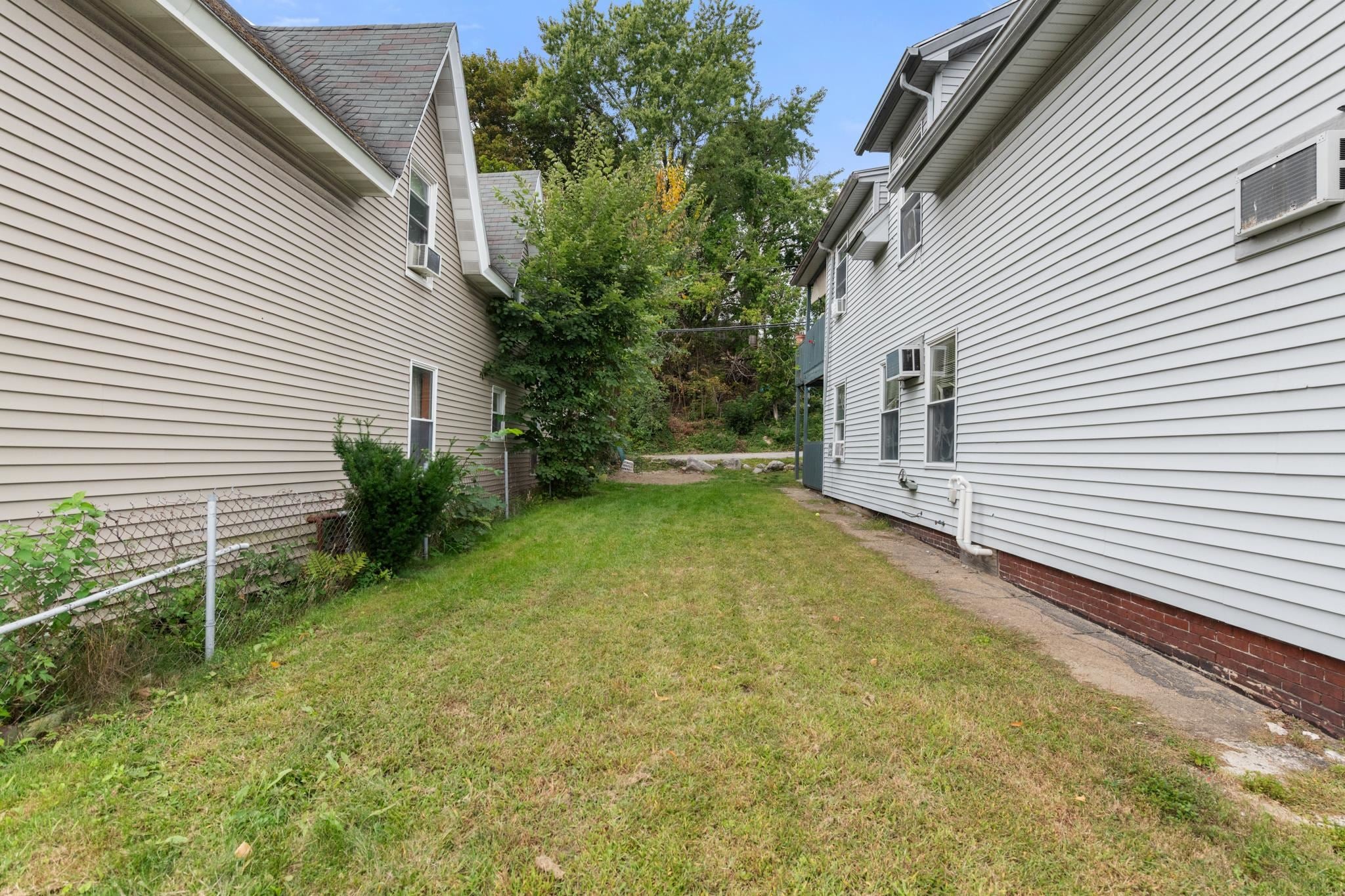 292 Main Street