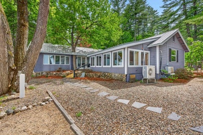 44 Ossipee Lake Drive Ossipee NH 03814