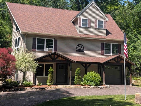 Photo of 26 Berndorf Avenue, Moultonborough, NH 03254 (MLS # 5097939)