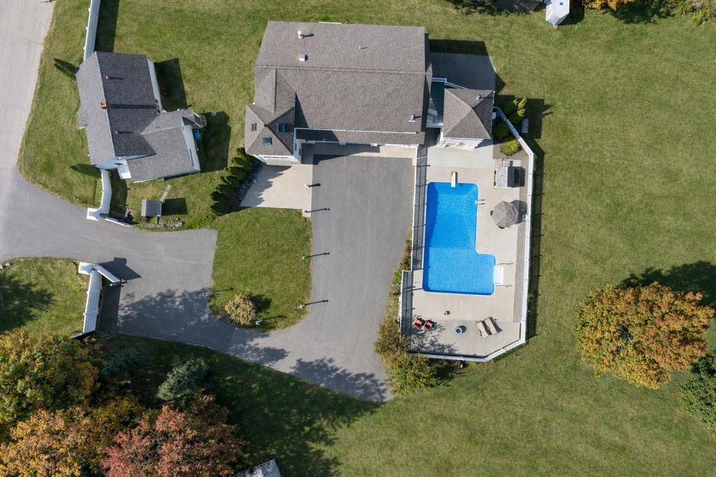 Photo of 51 Pond Street, Newton, NH 03858 (MLS # 5094397)