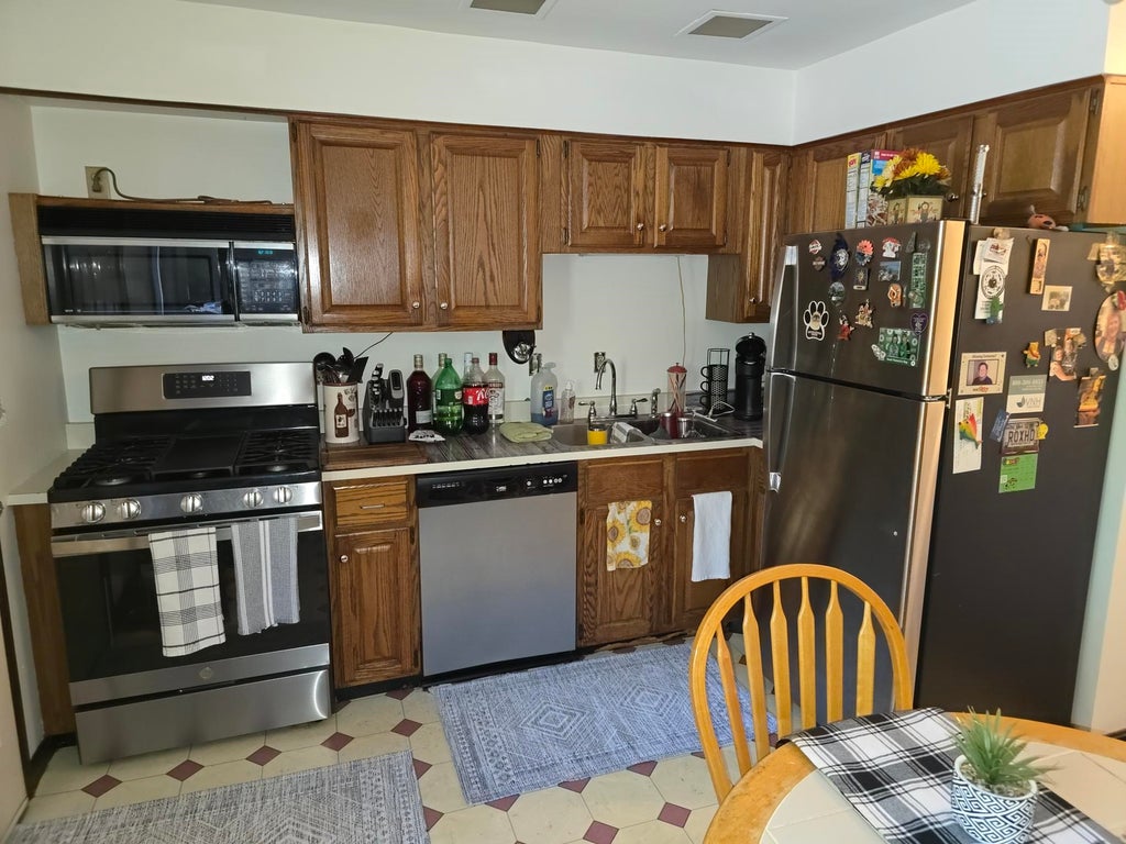 Photo of 220 Mascoma Street #14, Lebanon, NH 03766 (MLS # 5111515)