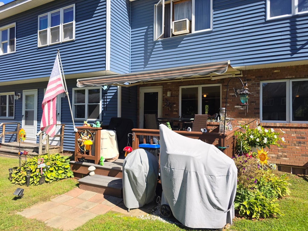 Photo of 220 Mascoma Street #14, Lebanon, NH 03766 (MLS # 5111515)