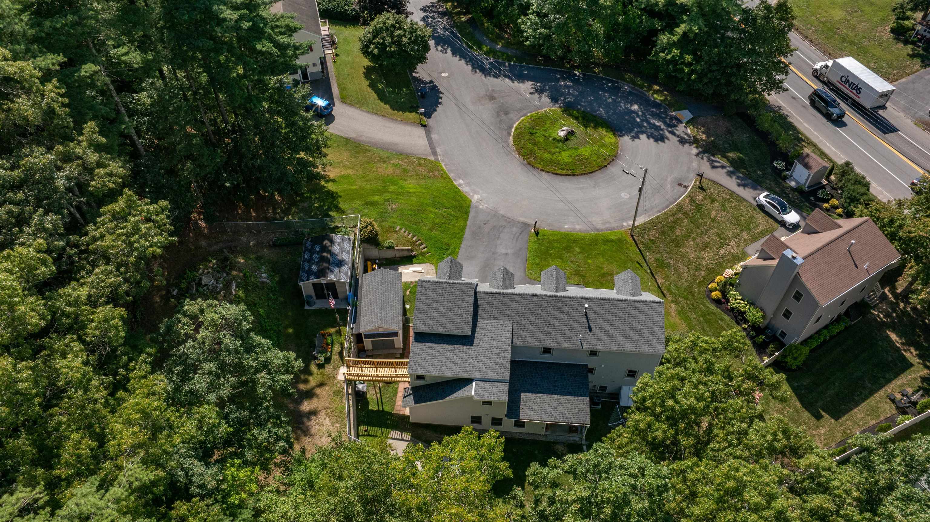 20 Cobble Hill Road