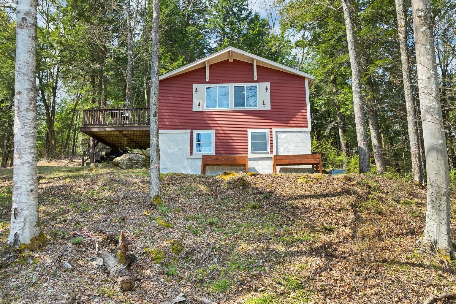 19 Hamlet Drive