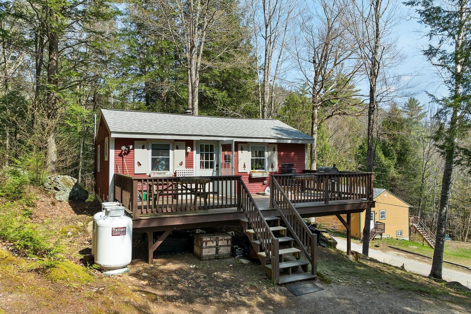 19 Hamlet Drive